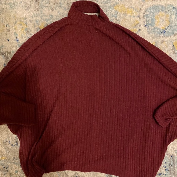 Urban Outfitters choker neck burgundy sweater - Picture 7 of 9